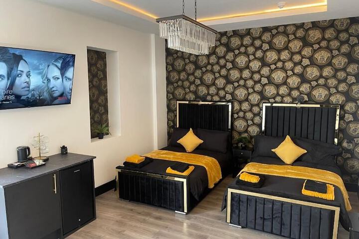 Room 50 of 80