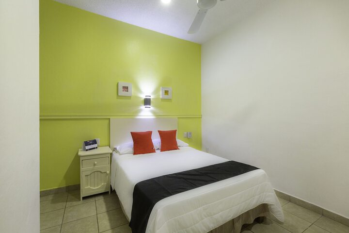Room 7 of 35