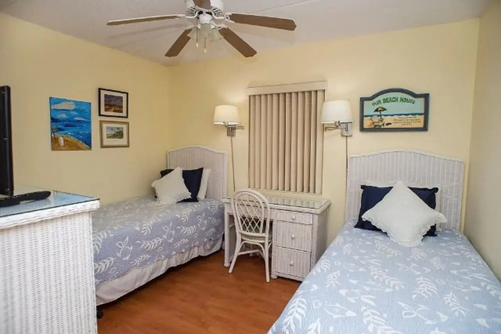 Room 3 of 15