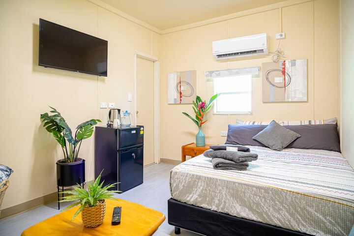 Room 5 of 31