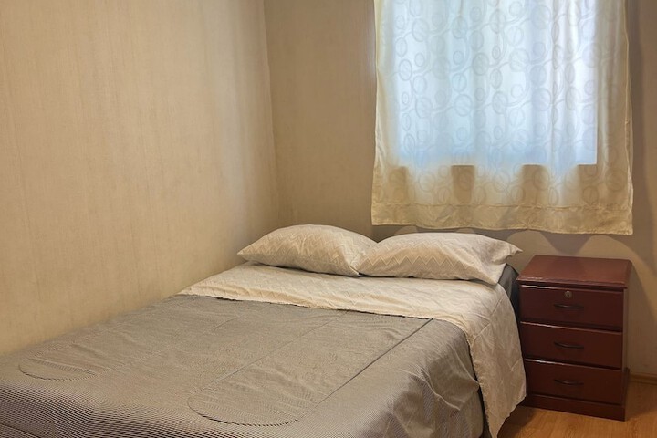 Room 2 of 13