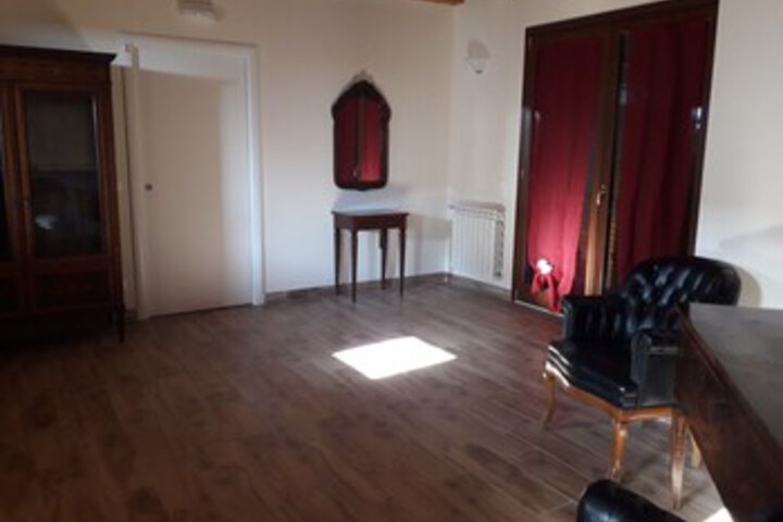 Room 15 of 17