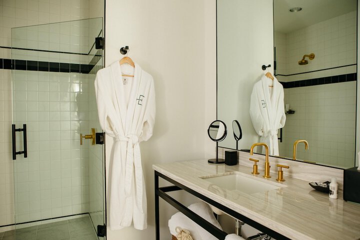 Clean Restrooms
