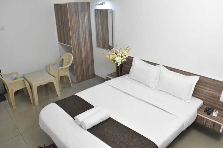 Nature Nest Valley Resort