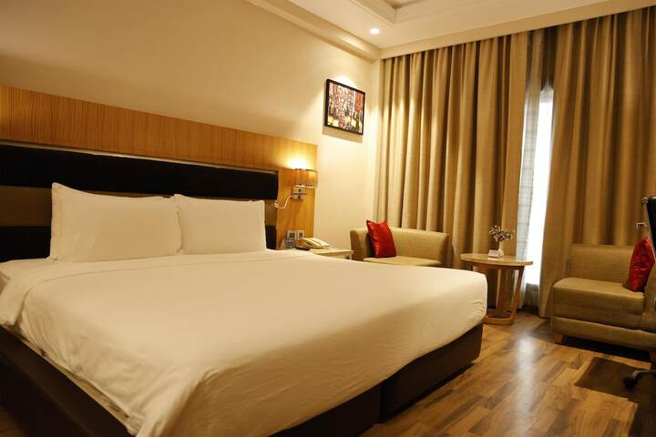 Room 38 of 160