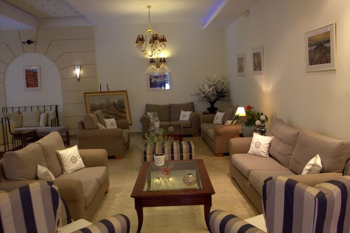 Hotel Interior 5 of 125