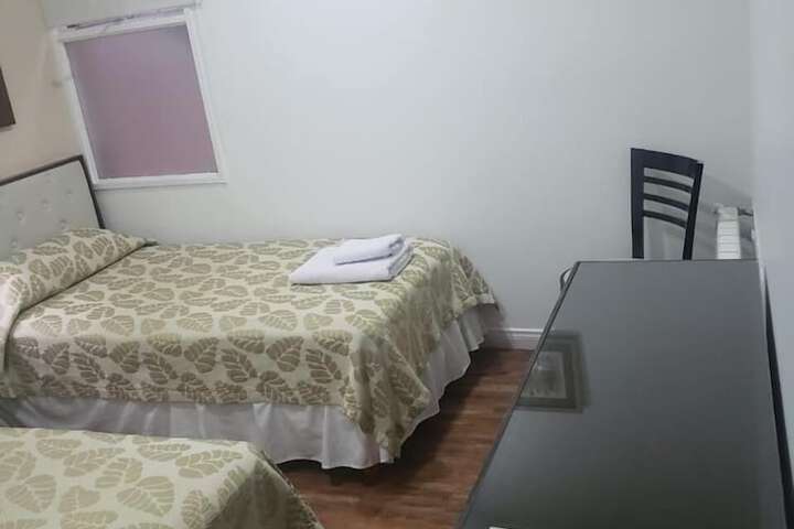 Room 17 of 36