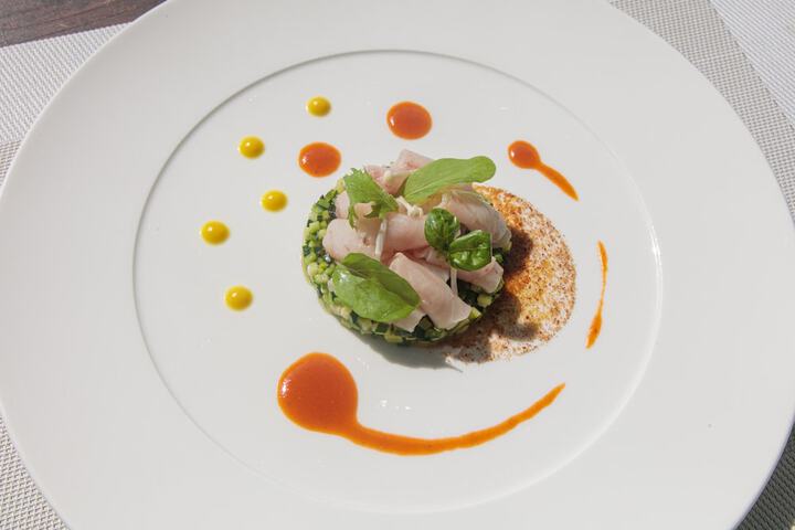 Dining 105 of 149