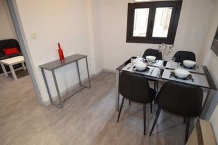 Room 12 of 19