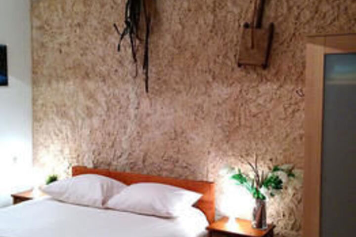 Room 20 of 40