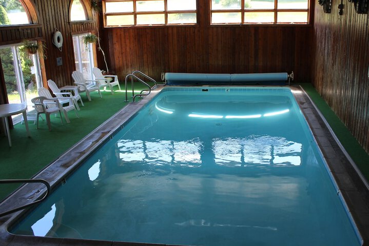 Pool 7 of 8