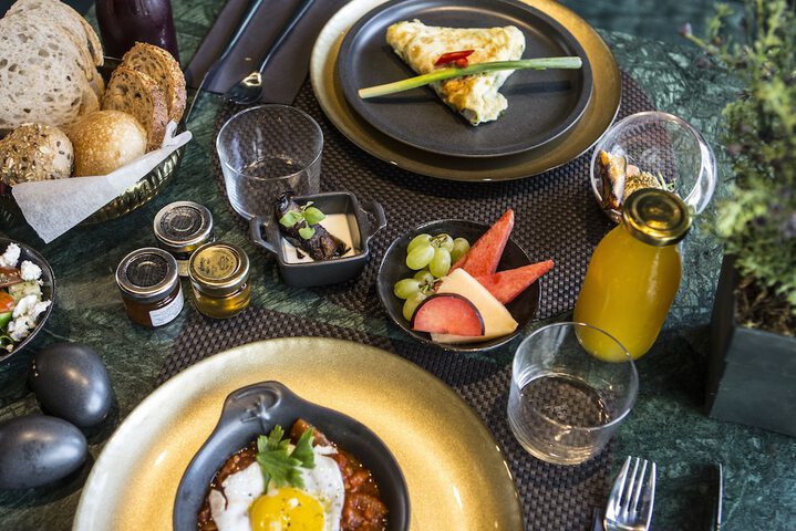Breakfast/Coffee Service 54 of 86