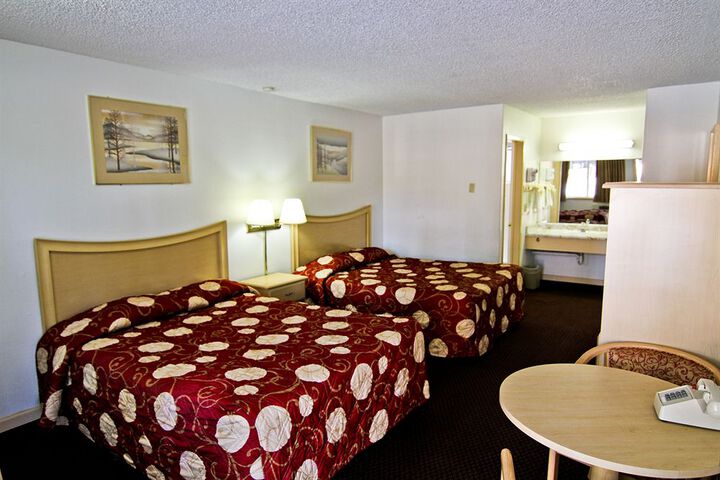 Room 6 of 26
