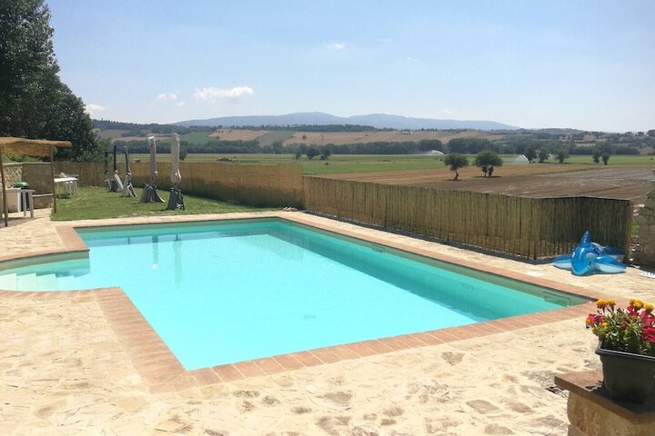 Pool 7 of 23