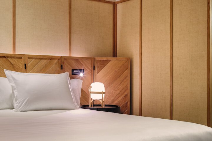 Room 11 of 79