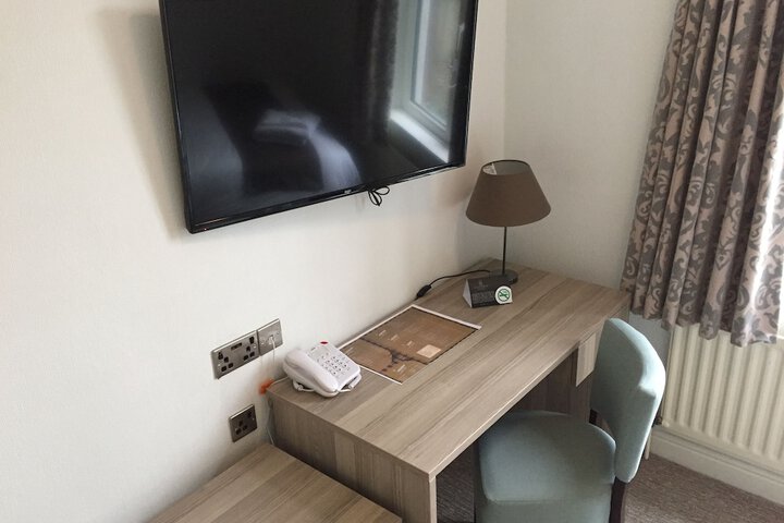 Room 29 of 187