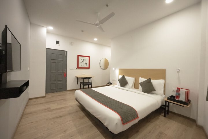 Room 15 of 31