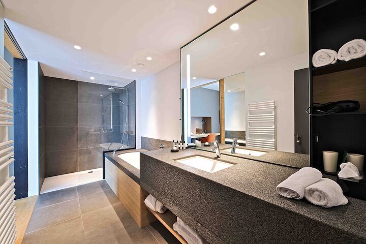 Room 18 of 57