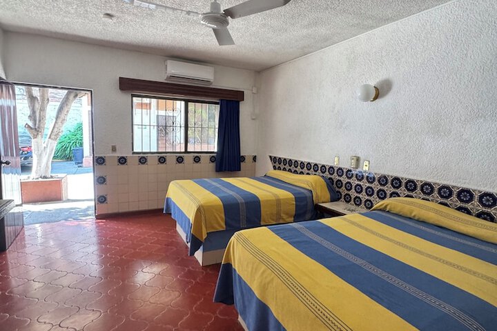 Room 3 of 23