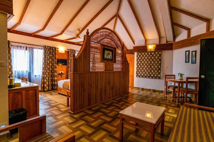 Room 10 of 64