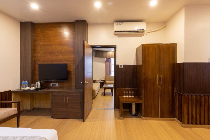 Room 5 of 58