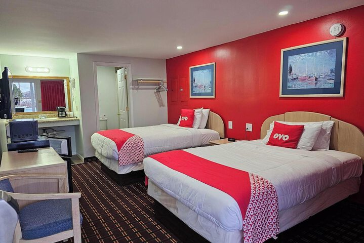 2 Double Beds (6 of 16)