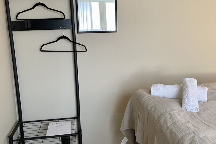 Room 12 of 146