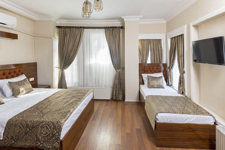 Room 15 of 39