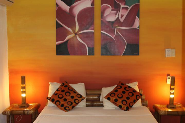 Room 9 of 81