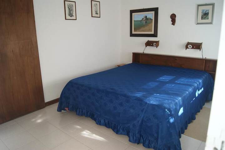 Room 4 of 23