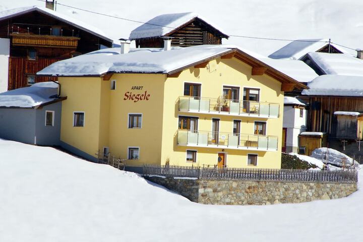 Hotel 13 of 25