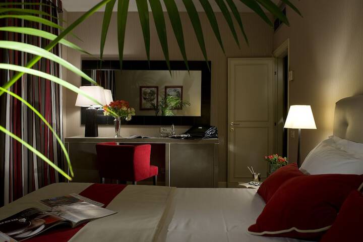 Room amenity