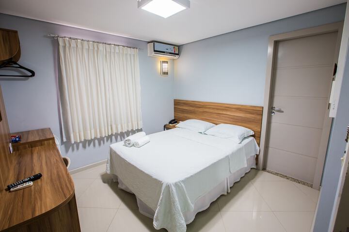 Room 7 of 40