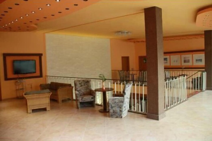 Hotel Interior 4 of 57