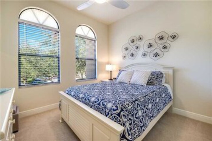 Room 19 of 22