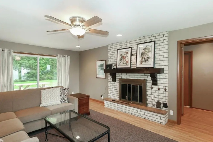 Photo of Lakeshore Retreat on Lake Michigan