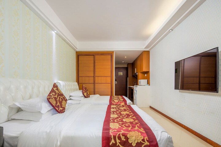 Room 47 of 70
