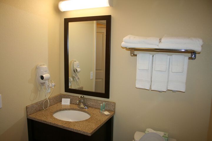 Room 52 of 71