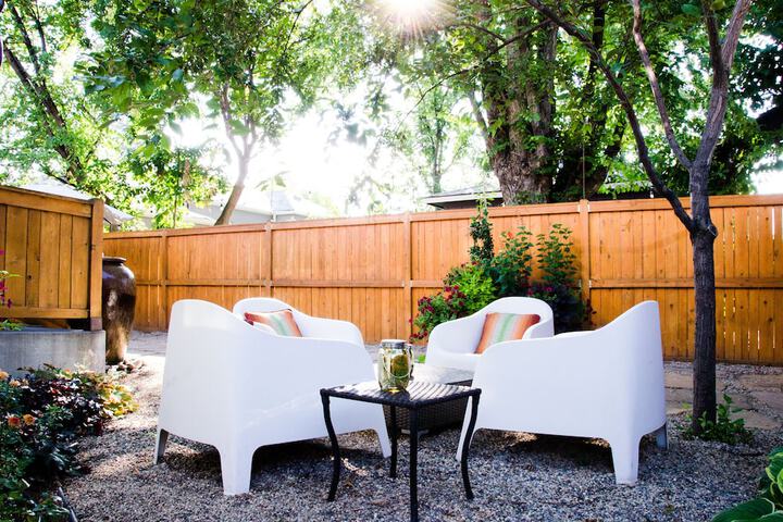 Hotel Exterior 54 of 60