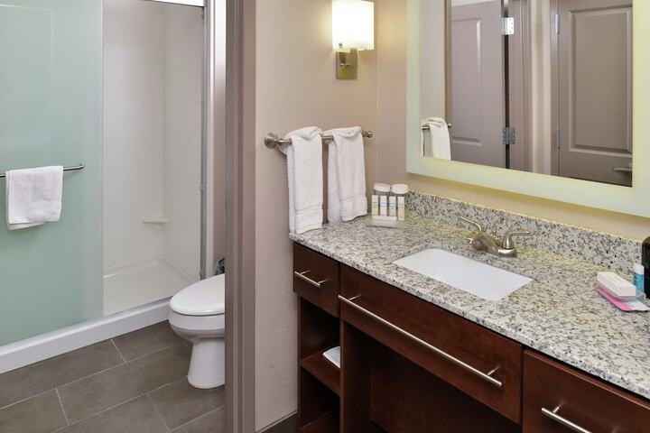 Bathroom shower