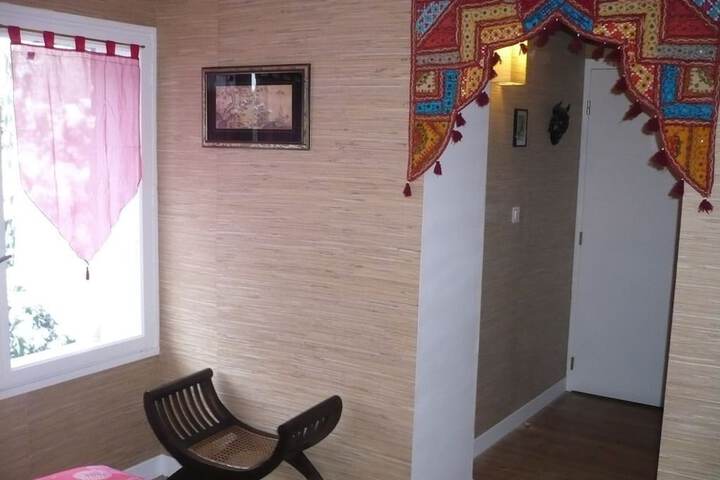 Room 4 of 23
