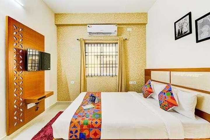 Room 8 of 23