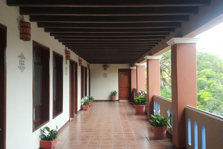 Ballroom/Hall 33 of 39