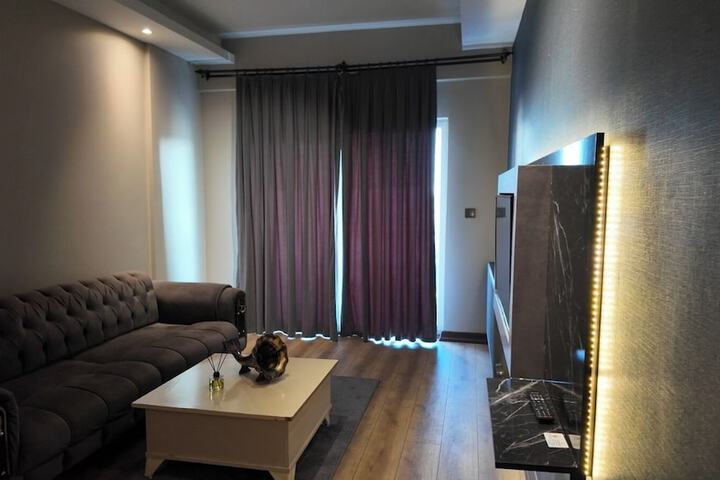 Room 10 of 19