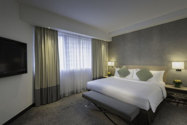 Room 9 of 48