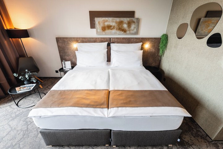 Room 46 of 113