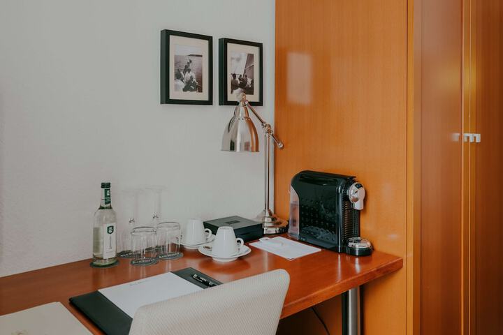 Room 21 of 87