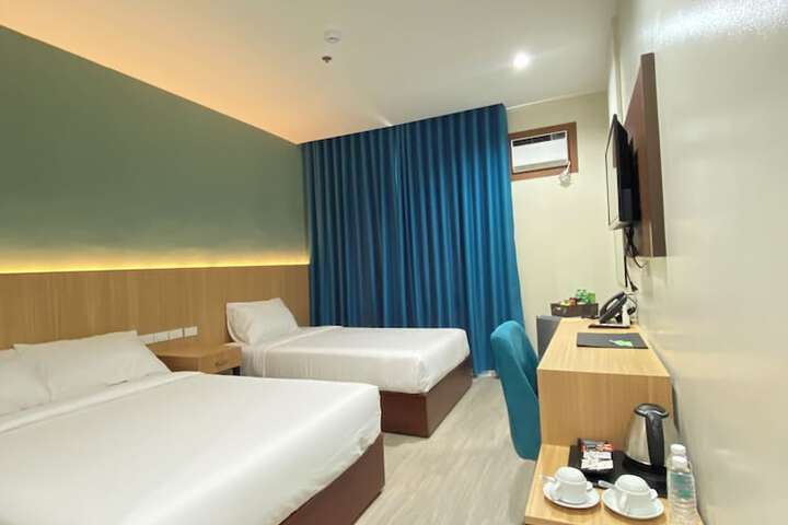 Room 4 of 19