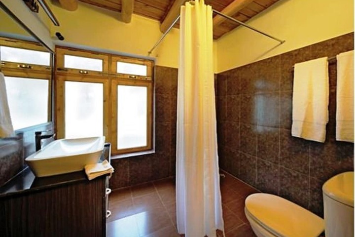 Room 20 of 86