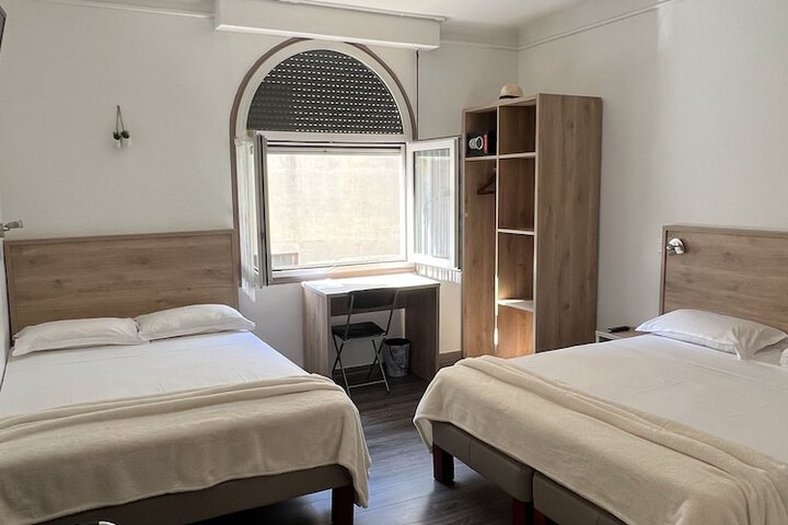 Room 19 of 50